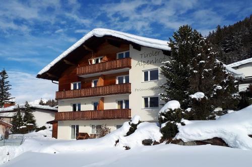 Ferienwohnungen Tiroler Alpenhof 3