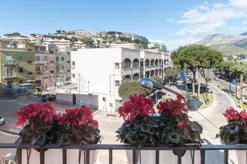 New Luxus Apartment in Gaeta with sea view on harbour