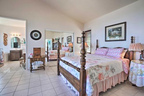 Custom-Built Kona Coast Home - Mins to Magic Sands - main image