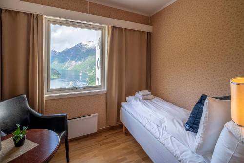 Single Room with Fjord View