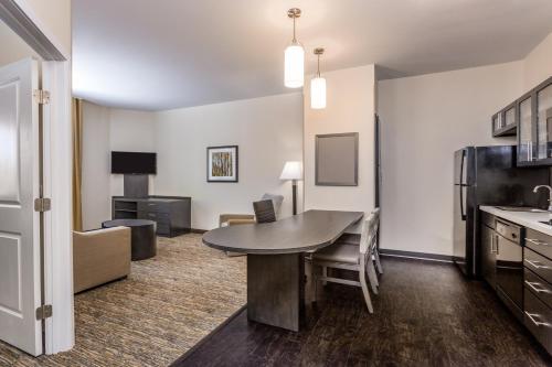 Candlewood Suites Bethlehem South, an IHG Hotel