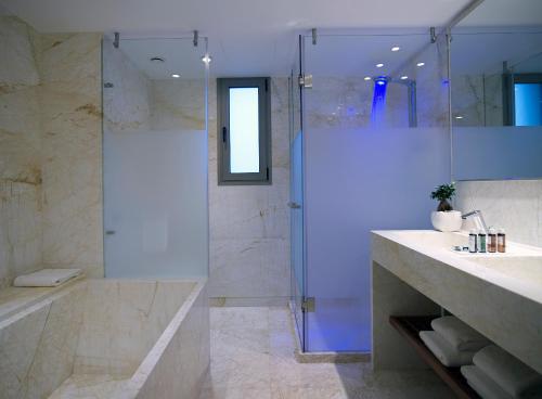 Samaria Hotel - image 2