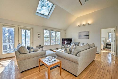 Waterfront Home on Beautiful Jenkins Pond! - image 3