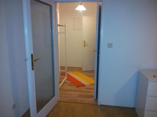 Apartment24-Schoenbrunn - image 2