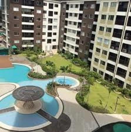 AVIDA TOWERS ATRIA by Ren, downtown area,near mall
