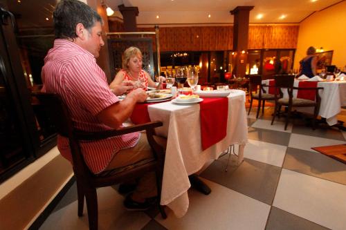 Restoran, The Kairaba Beach Hotel in Kololi