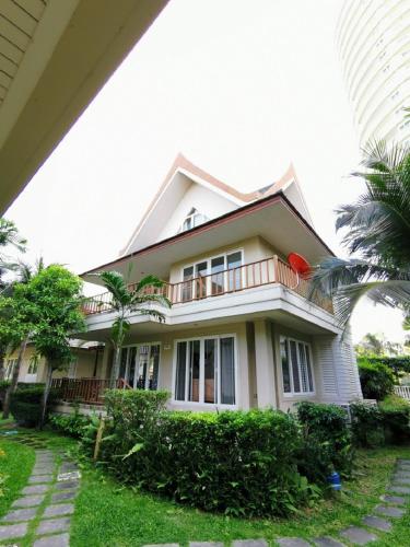 PEACEFUL Hideaway Beach House at Baan Talay Samran PEACEFUL Hideaway Beach House at Baan Talay Samran