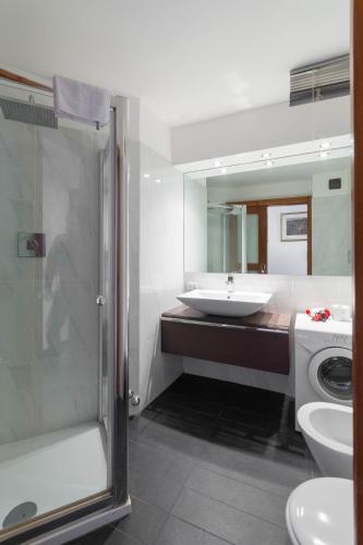 PORTA NUOVA 52 APARTMENT - image 11