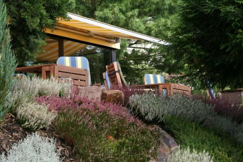 נוף חוץ, Wohlfühlhotel "Waldcafé Jäger" (Wohlfuhlhotel "Waldcafe Jager") in באד דריבורג