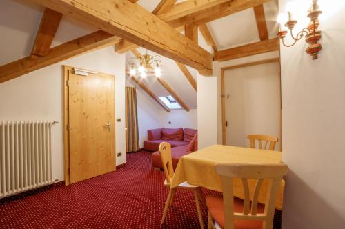 Hotel Garni Snaltnerhof - image 12