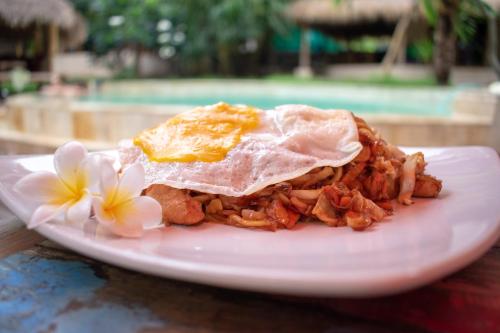 Jati Village, Party Hostel and Bungalows – Gili Trawangan, ID