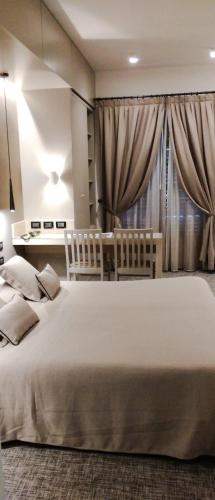 Albergo Suisse Bellevue