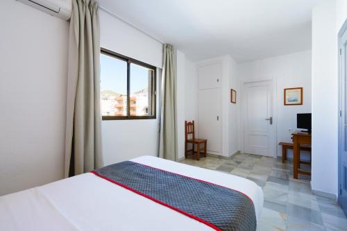 Hotel El Ancla - image 7
