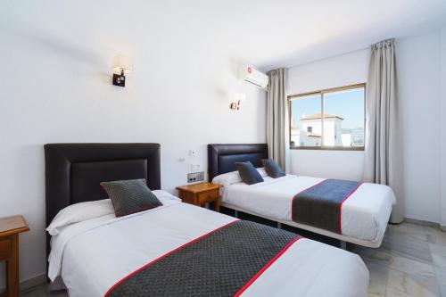 Hotel El Ancla - image 3