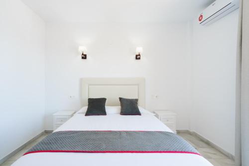 Hotel El Ancla - image 10