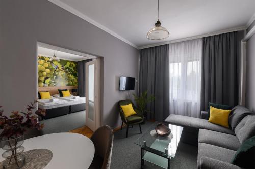 Apartment with Terrace image 1
