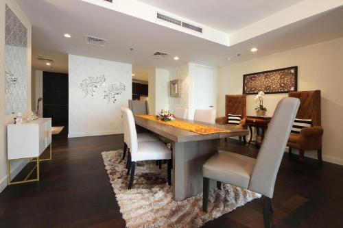 Limestone House, 2 Bedroom Apartment DIFC, Dubai, United Arab Emirates - reviews, price from $217 | Planet of Hotels