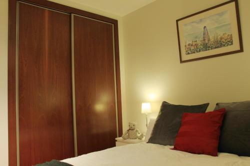 Alguera Apartments Industria - image 13