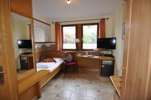 Hotel Blumenbach Hotel Blumenbach