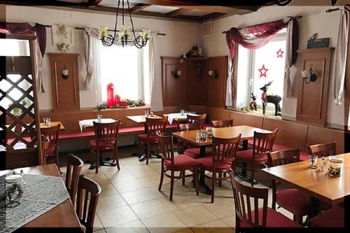 餐廳, Landgasthof-Hotel Hammermuhle in 多瑙施陶夫