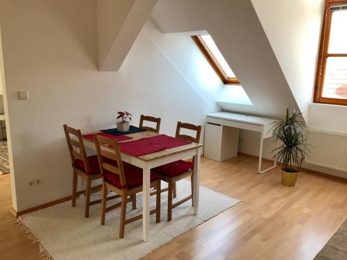 Apartments near Rathaus - image 7