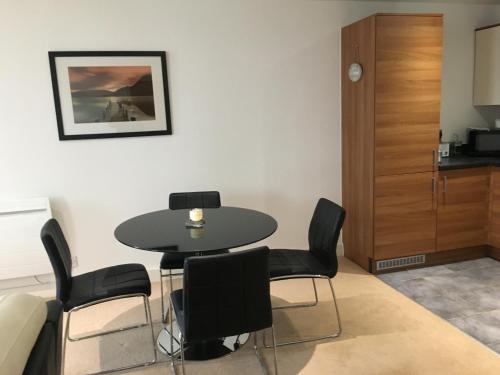 Toothbrush Apartments - Ipswich Waterfront - The Cambria - image 7