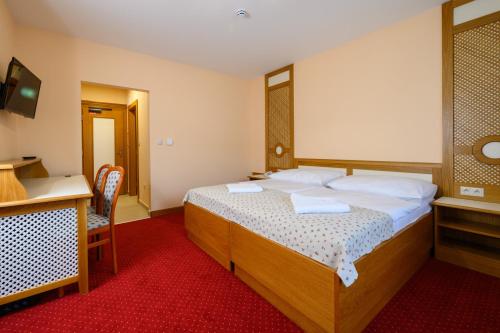 Deluxe Double Room with Balcony