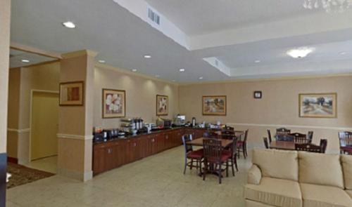 Americas Best Value Inn & Suites-Livingston