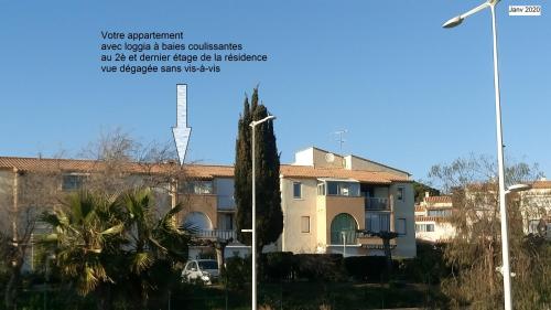 Exterior view, Lara 3 - T2 Loggia Piscine 2 lits doubles Parking Pres du centre-port et ile Loisirs near A la Table de Geraldine