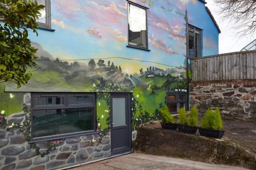The Mural - City Centre - Your Apartment in Southville