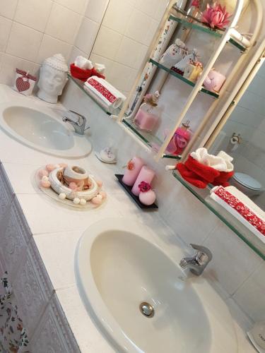 Bathroom, B&B La Delice in Dalmine