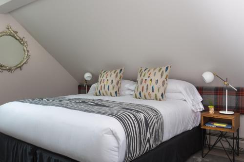 Field Guide Lodge - image 7