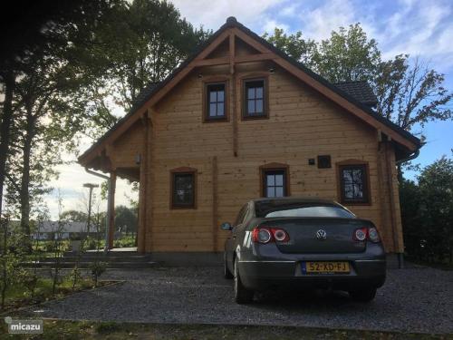 Houten Villa Dirk