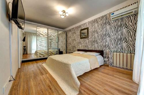 Excellent apartment Druzhby Narodov boulevard 3a. Lybedskaya metro station - image 2
