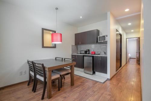 Suites Copérnico Polanco Anzures – Mexico City, NY