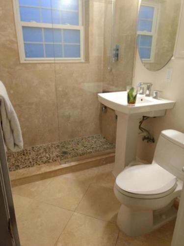 121 Egret Beach House - main image