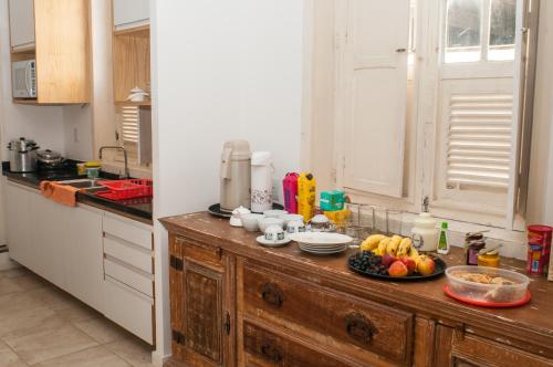 Food and beverages, Sangha Urbana - hostel, yoga & meditacao near Blenario Restaurante Flexeiro