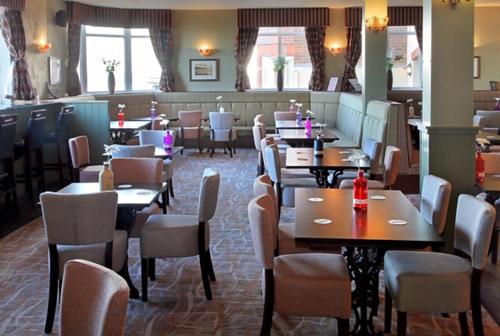 Park Hotel - image 13