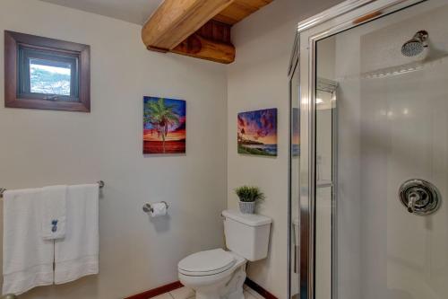 Hale Anuenue Nuku - The Rainbows End home - main image