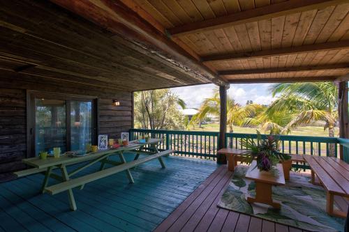 Hale Anuenue Nuku - The Rainbows End home in Hawaiian Paradise Park