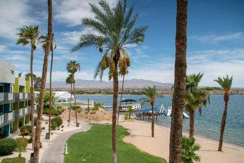The Nautical Beachfront Resort - main image