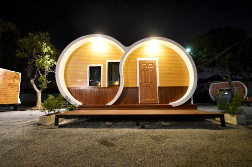 Tiny hut resort, Bangkok (foto 11)