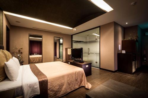 唯爱经典汽车旅馆 唯爱经典汽车旅馆