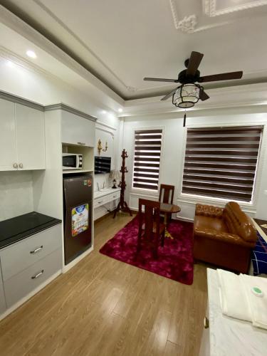 Studio Apartment image 5