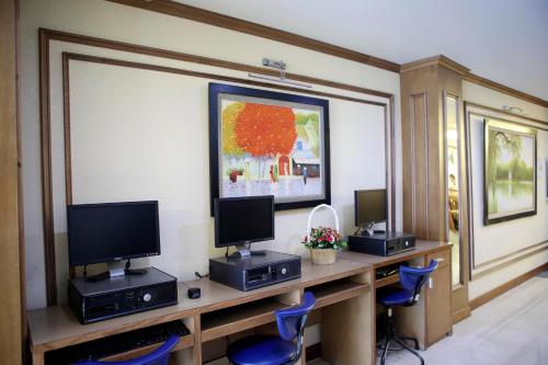 レニッデ ホー グオム ハイバーチュン