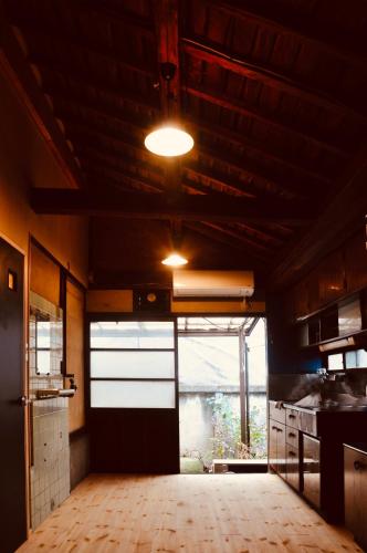 Bakushuku Den Guest House Brew near Taisanji Temple