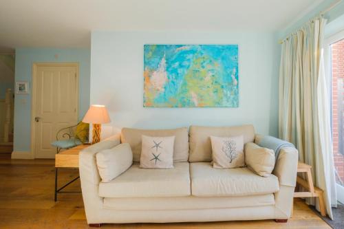 Shell Cottage - image 4