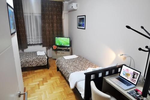 Garni Hotel Lotos Room Type - Standard Twin Room