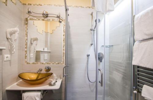 Hotel Verona Rome, Рим (фото 7)