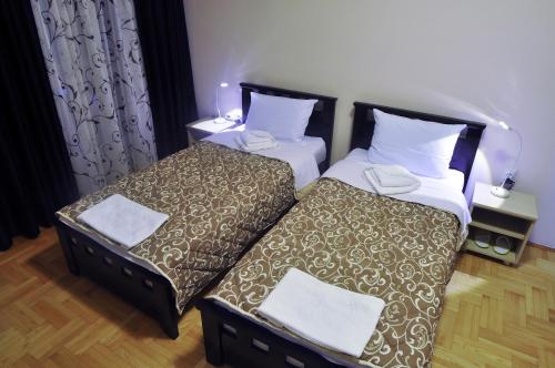 Garni Hotel Lotos - Tap to explore photos